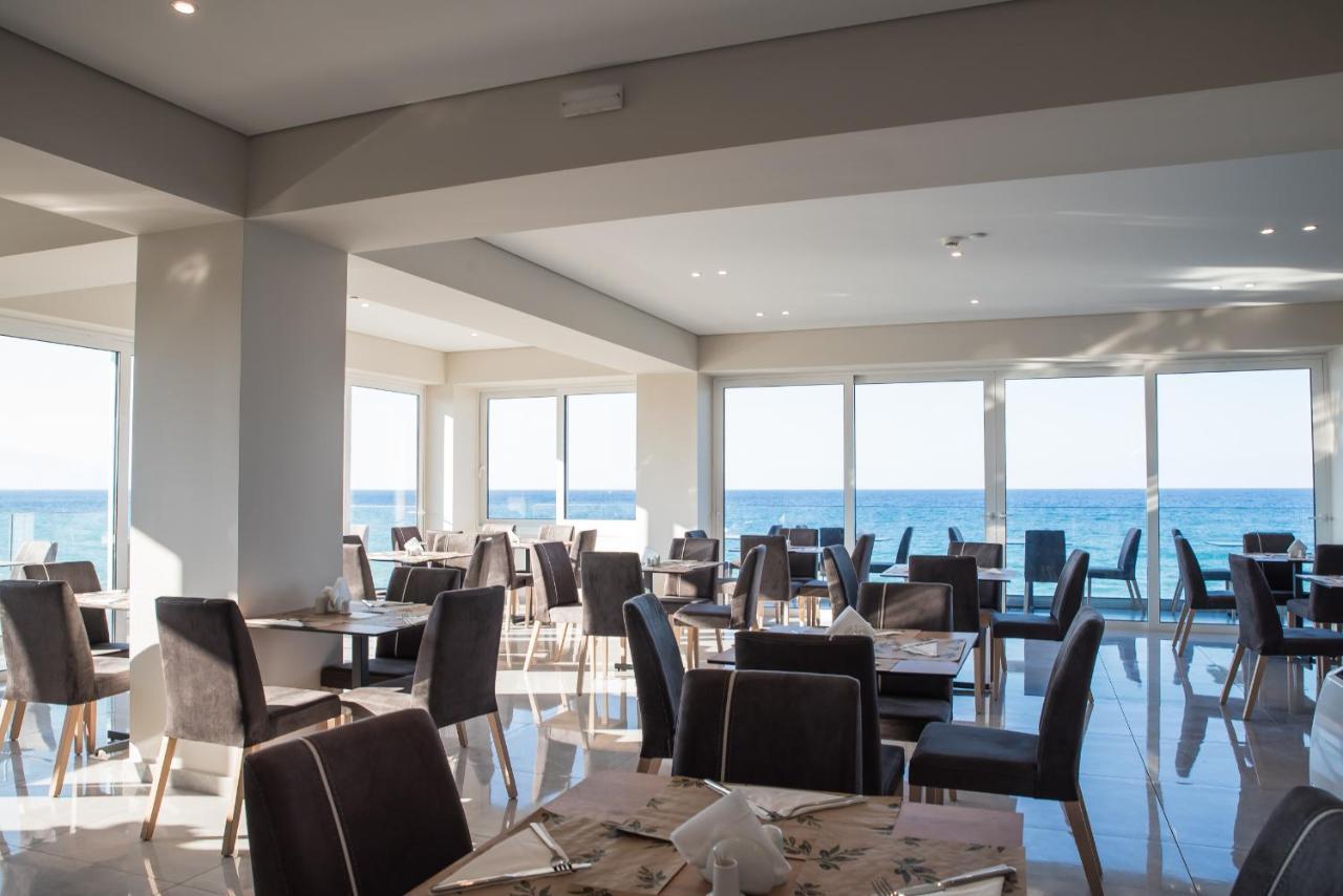 Aparthotel Golden Coast Boutique - Luxury Living Kypseli Exterior foto